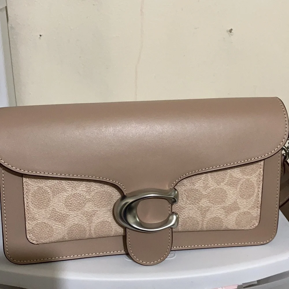 COPY - Coach Tabby  leather & signature canvas_15